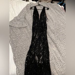 GB size 5 black sequin dress